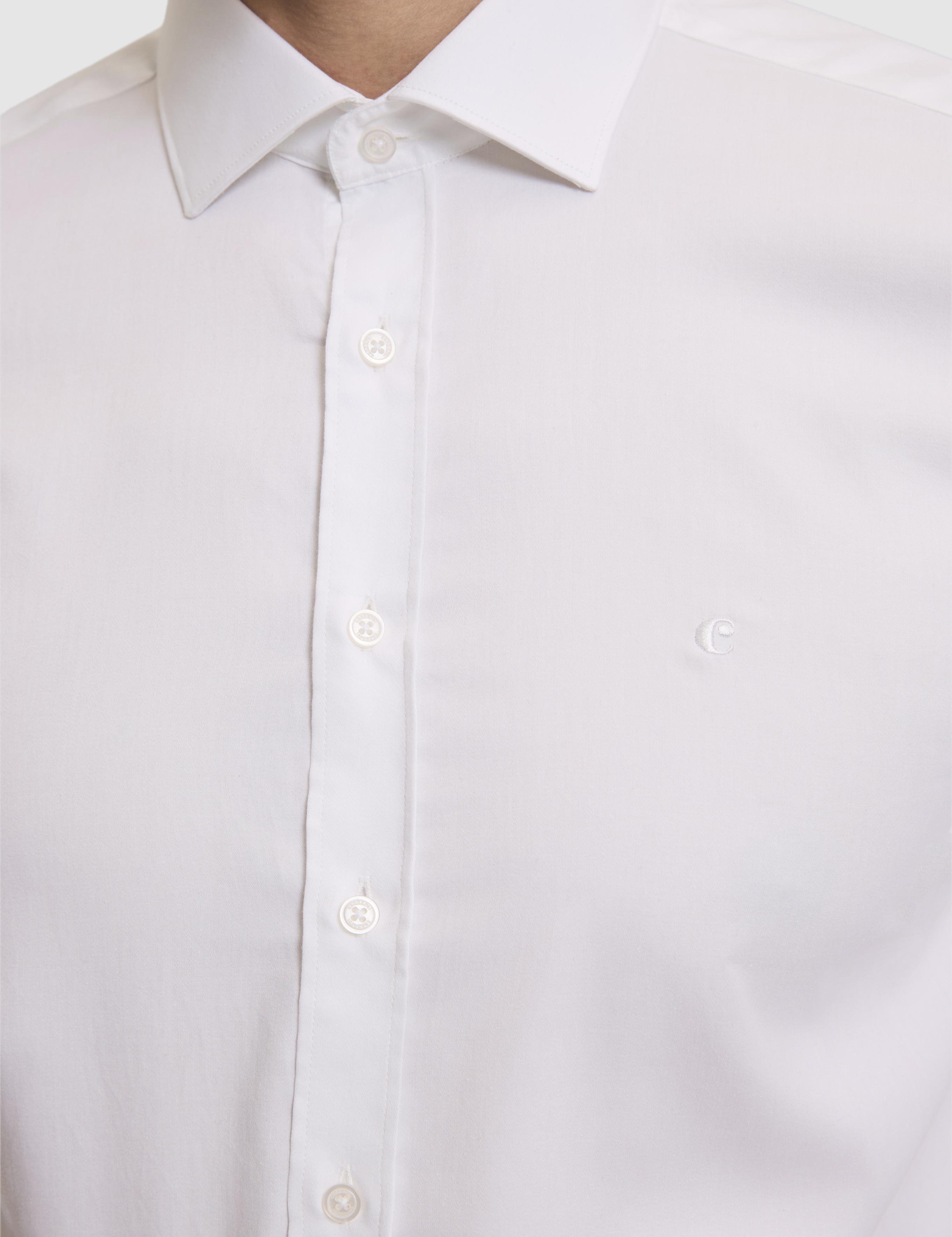 Beyaz Slim Fit %100 Pamuk Yarım İtalyan Yaka Klasik Gömlek - 50318216006