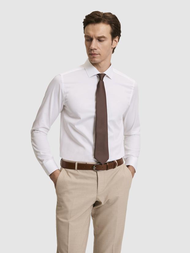 Beyaz Slim Fit %100 Pamuk Yarım İtalyan Yaka Klasik Gömlek
