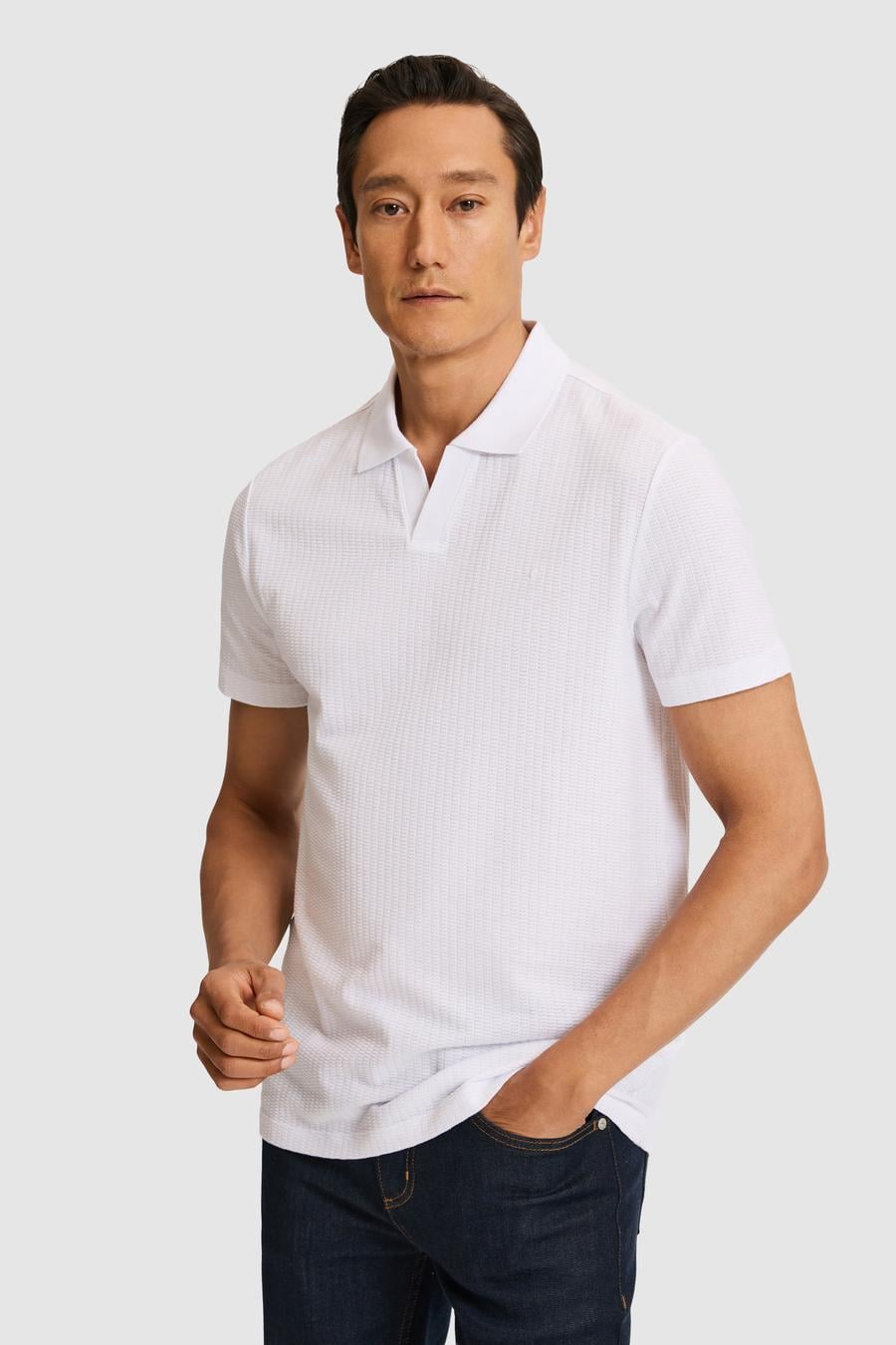 Beyaz Slim Fit Saf Pamuk Apaş Yaka T-shirt - 50328349018