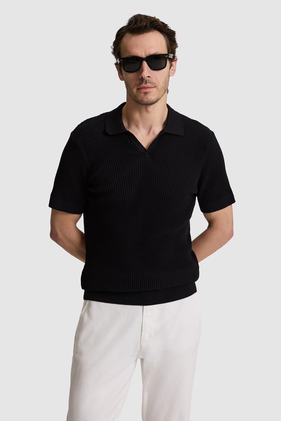 Siyah Slim Fit %100 Pamuk Apaş Yaka Triko T-shirt - 50320580034