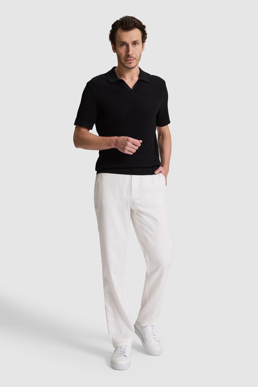 Siyah Slim Fit %100 Pamuk Apaş Yaka Triko T-shirt - 50320580034