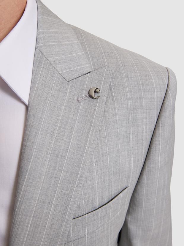 Açık Gri Slim Fit %100 Yün Çizgili Kırlangıç Yaka Takım Elbise