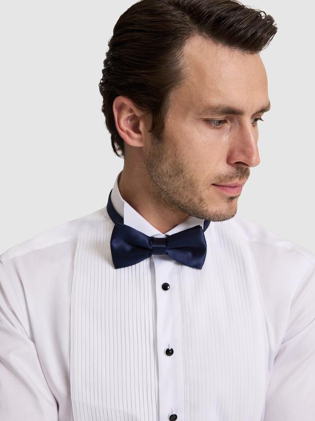 Beyaz Slim Fit Önü Pliseli Duble Manşet Pamuk Karışımlı Smokin Gömlek