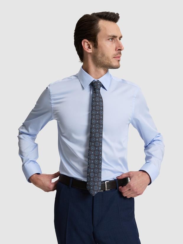 Açık Mavi Slim Fit %100 Pamuk Klasik Yaka Basic Gömlek