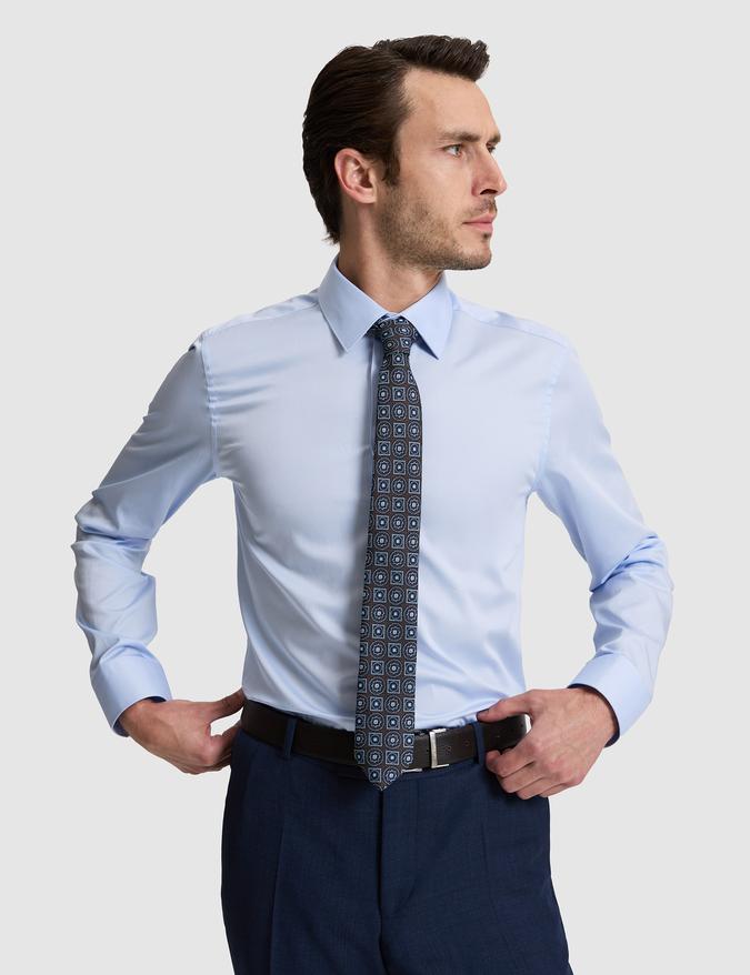 Açık Mavi Slim Fit %100 Pamuk Klasik Yaka Basic Gömlek