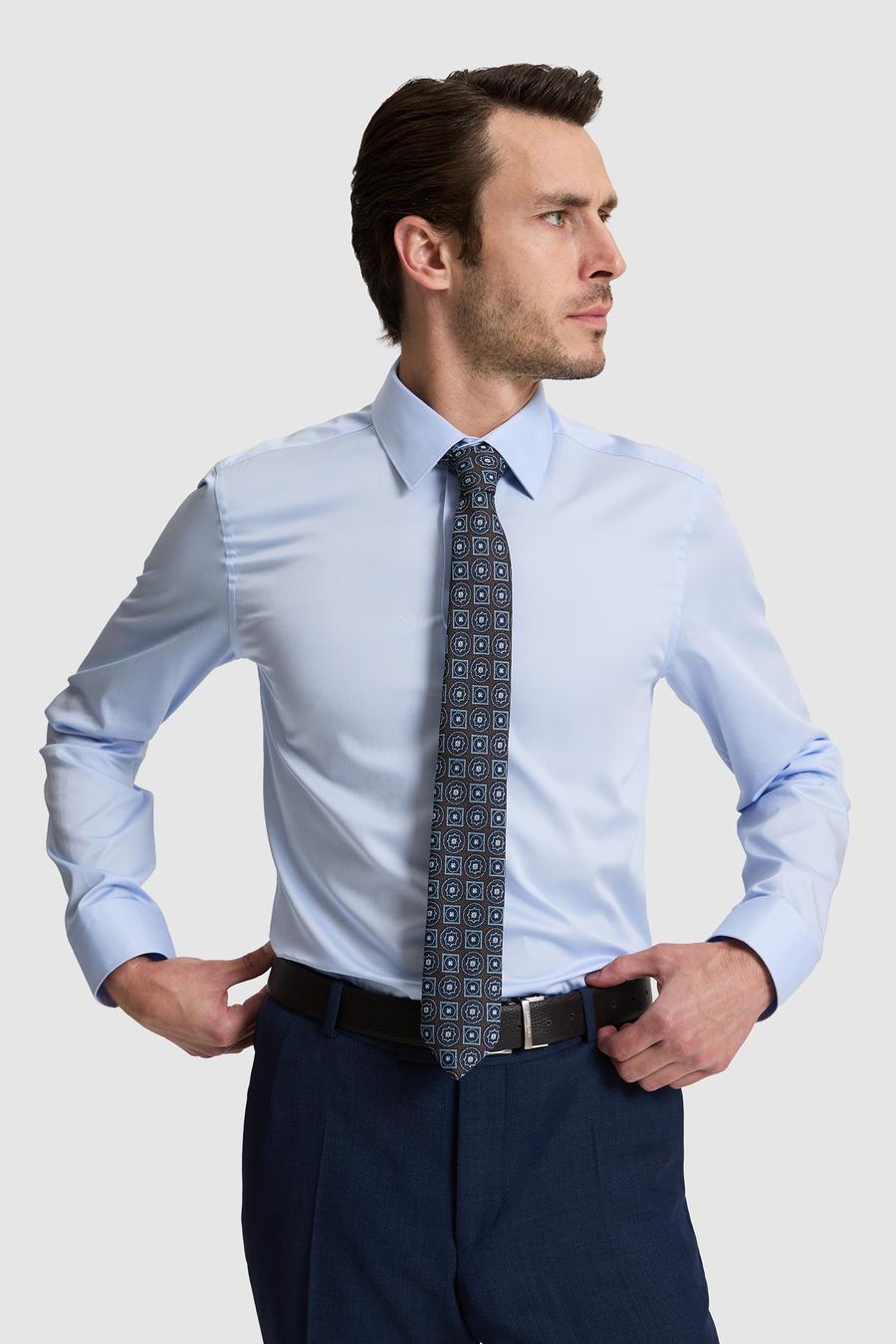 Açık Mavi Slim Fit %100 Pamuk Klasik Yaka Basic Gömlek - 50328756010