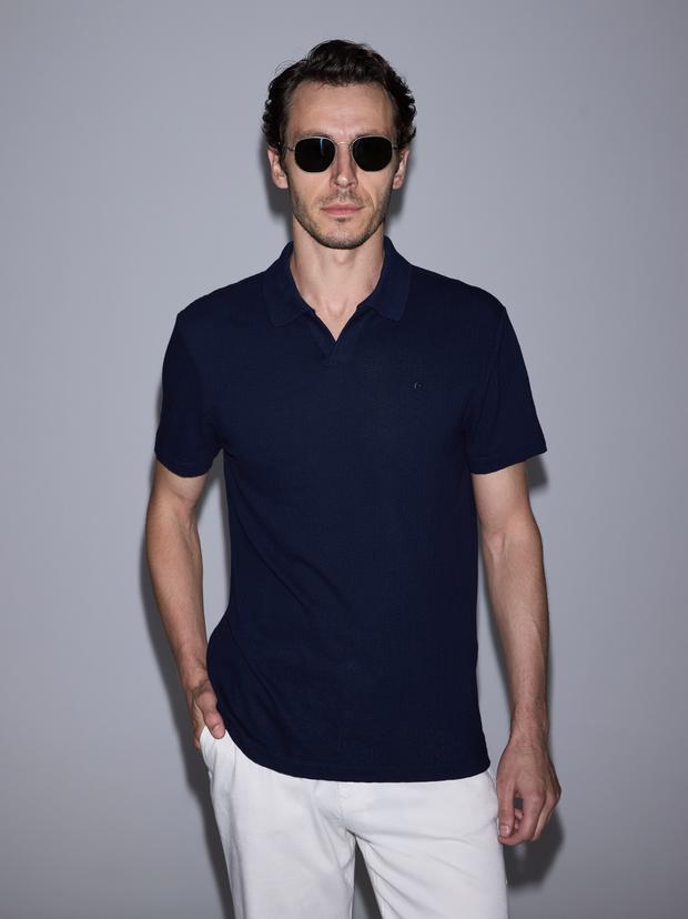 Lacivert Slim Fit %100 Pamuk Apaş Yaka T-shirt